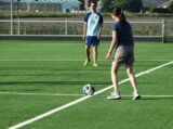 Laatste training S.K.N.W.K. JO11-1JM van seizoen 2022-2023 (partijtje tegen de ouders) (196/221)